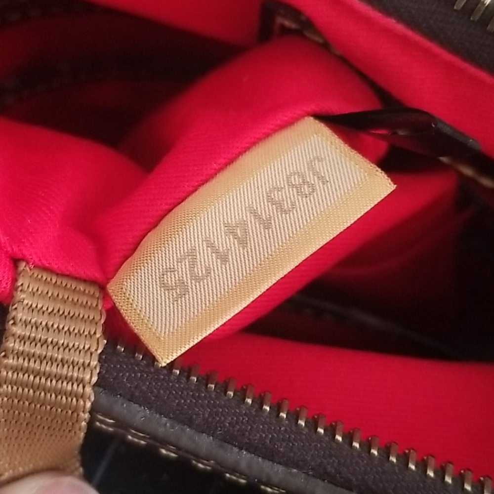 Dooney & Bourke - Picture 5 of 6